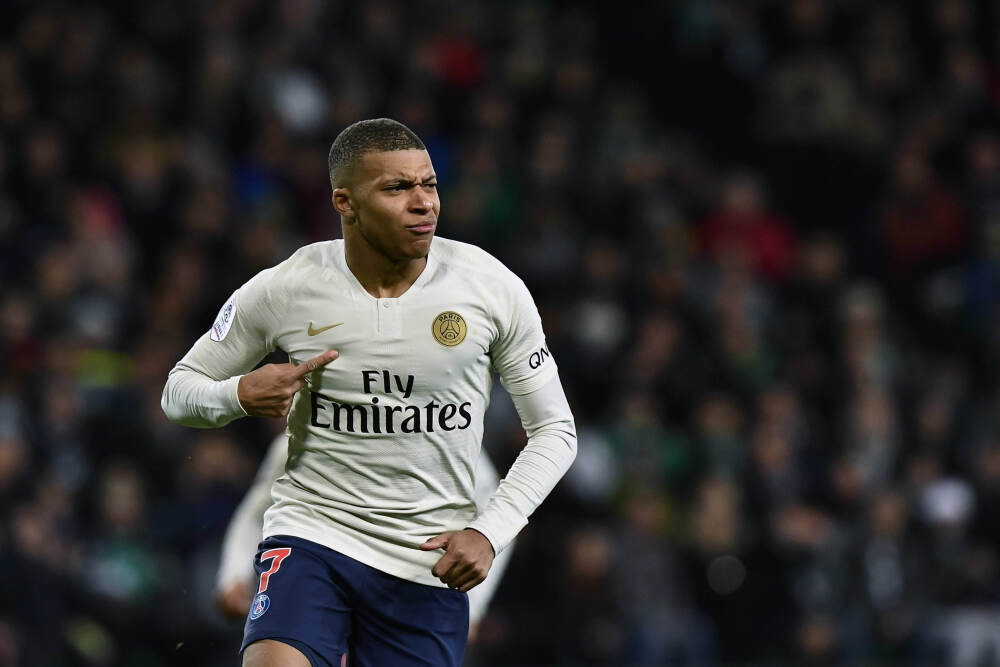 创业板指收涨0.63% 人形机器人概念股掀涨停潮